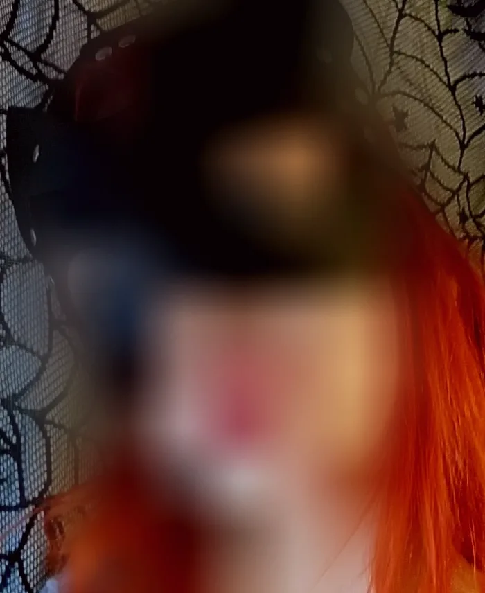 Azzurra, 33 anni