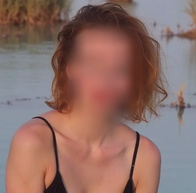 Viola, 25 anni